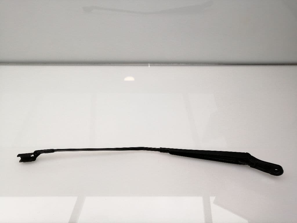 Brazo limpia delantero izquierdo PEUGEOT 3008 3