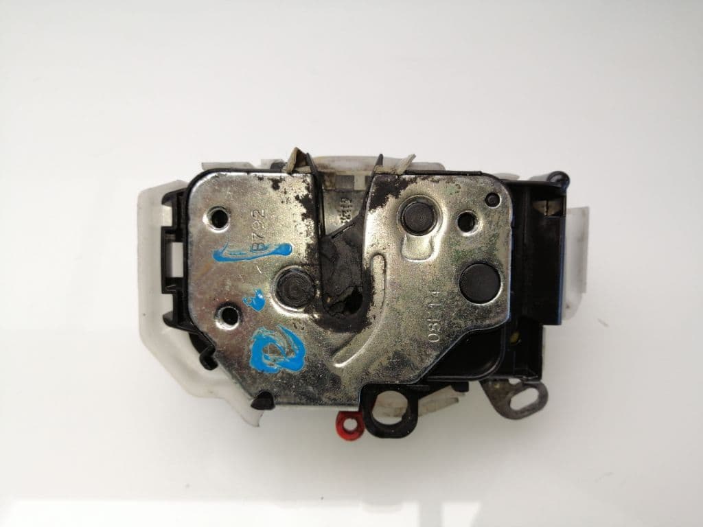 Cerradura puerta delantera izquierda FIAT FIORINO