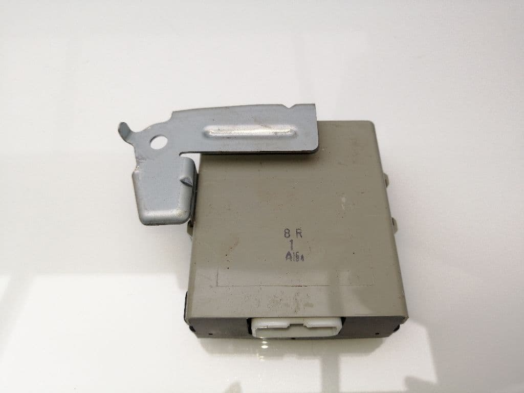 Modulo electronico TOYOTA HILUX (KUN) 3