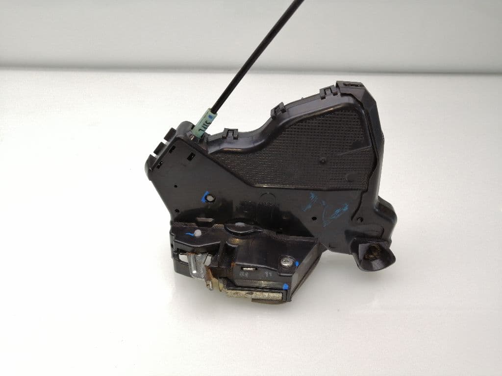 Cerradura puerta delantera izquierda TOYOTA HILUX (KUN) 3