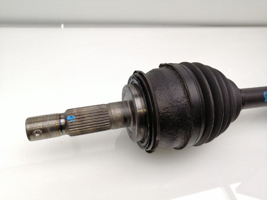 Transmision delantera derecha TOYOTA HILUX (KUN) 5