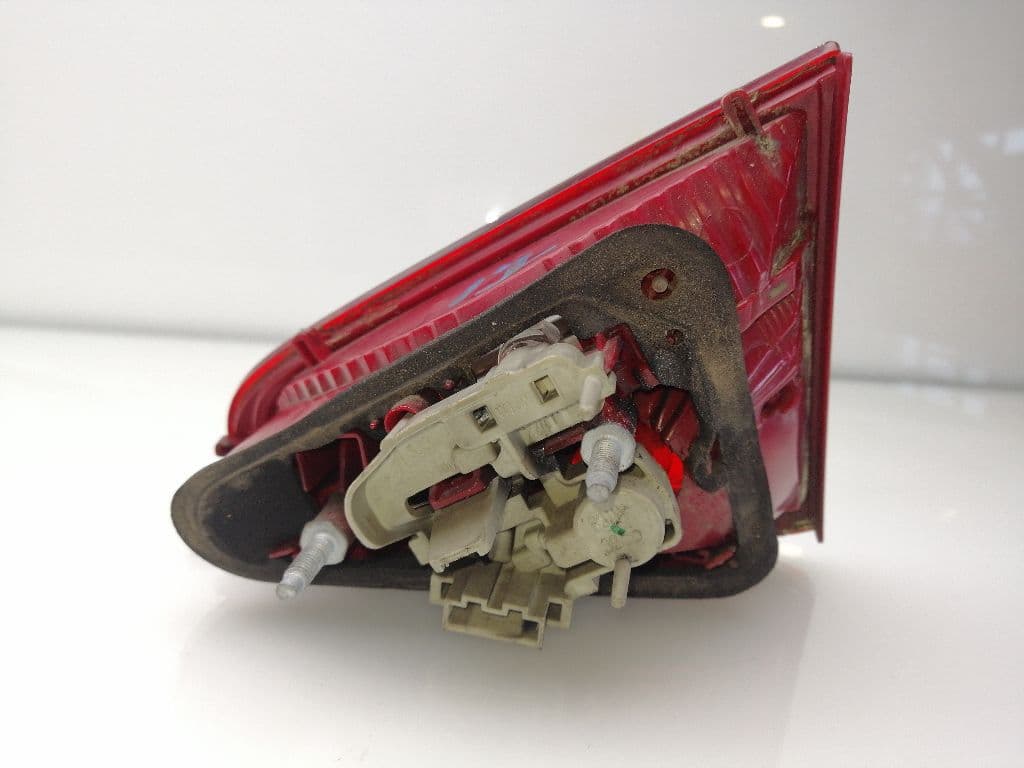 Piloto trasero izquierdo AUDI A5 COUPE (F53) 2