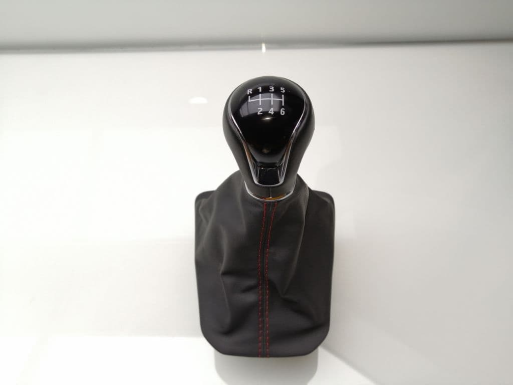 Guarnecidos palanca cambio SEAT IBIZA SC (6P5)
