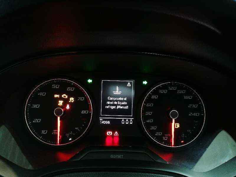 Cuadro instrumentos SEAT IBIZA SC (6P5) 4