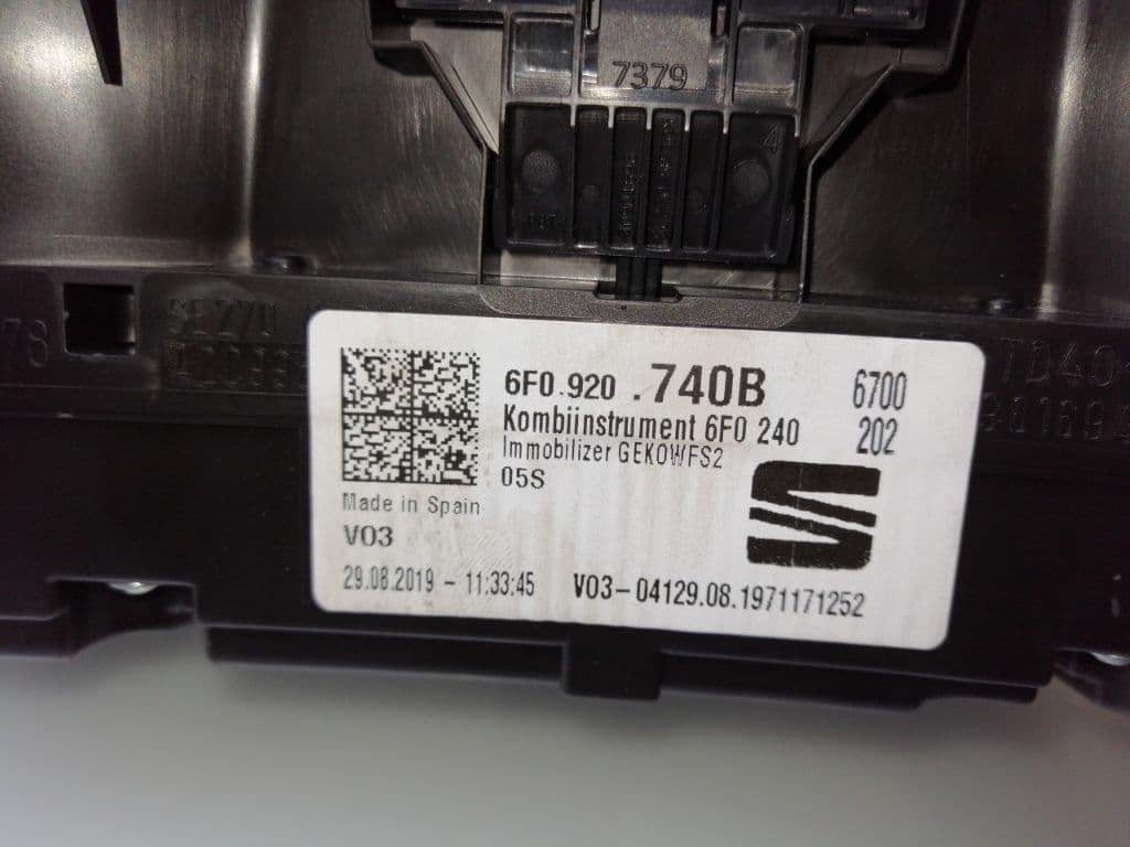 Cuadro instrumentos SEAT IBIZA SC (6P5) 2