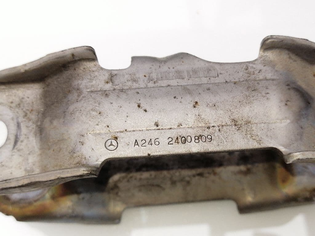 Soporte motor MERCEDES-BENZ CLASE A (W176) 2