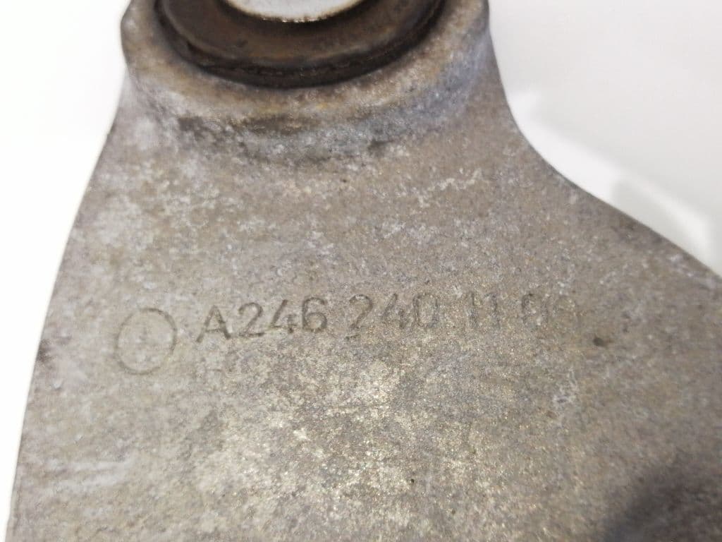 Soporte motor MERCEDES-BENZ CLASE A (W176) 3