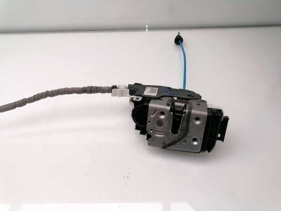 Cerradura puerta delantera derecha MERCEDES-BENZ CLASE A (W176)