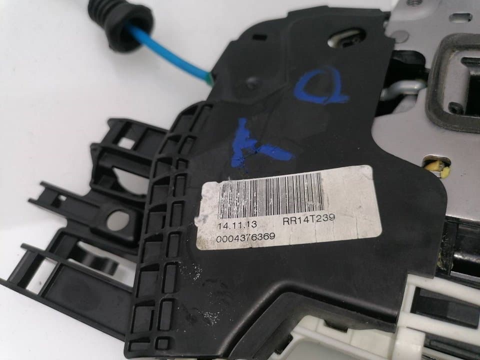 Cerradura puerta trasera derecha MERCEDES-BENZ CLASE A (W176) 2
