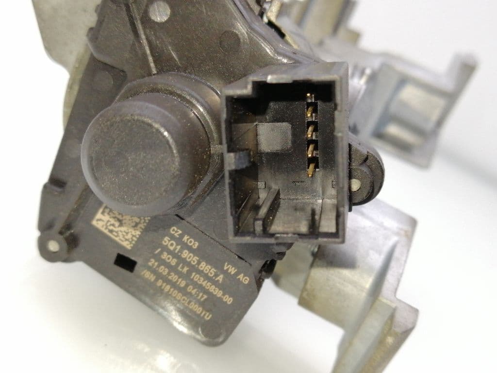 Conmutador de arranque SKODA OCTAVIA BERLINA (1Z3) 2