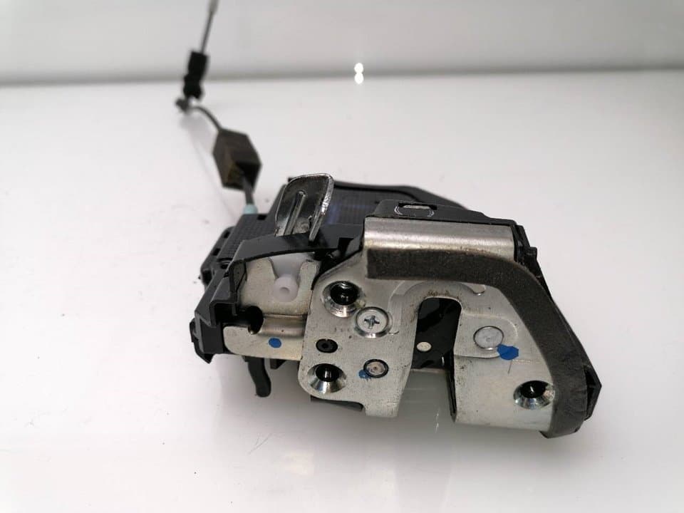 Cerradura puerta trasera derecha HONDA CIVIC BERLINA (FN)