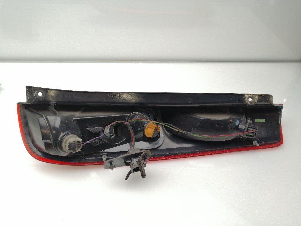 Piloto trasero izquierdo FORD FIESTA (CBK) 5
