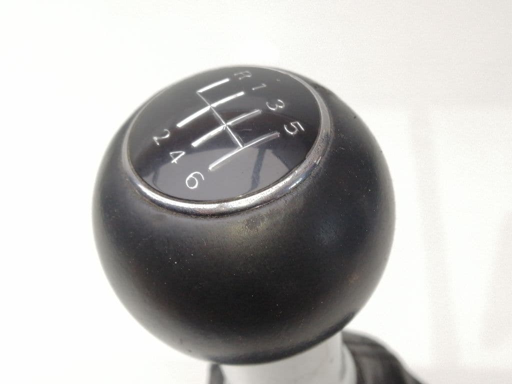 Guarnecidos palanca cambio AUDI A4 AVANT (B5) 2