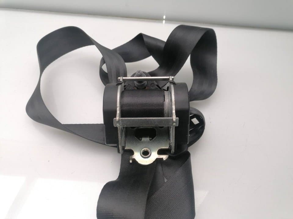 Cinturon seguridad trasero izquierdo RENAULT MEGANE III COUPE 4