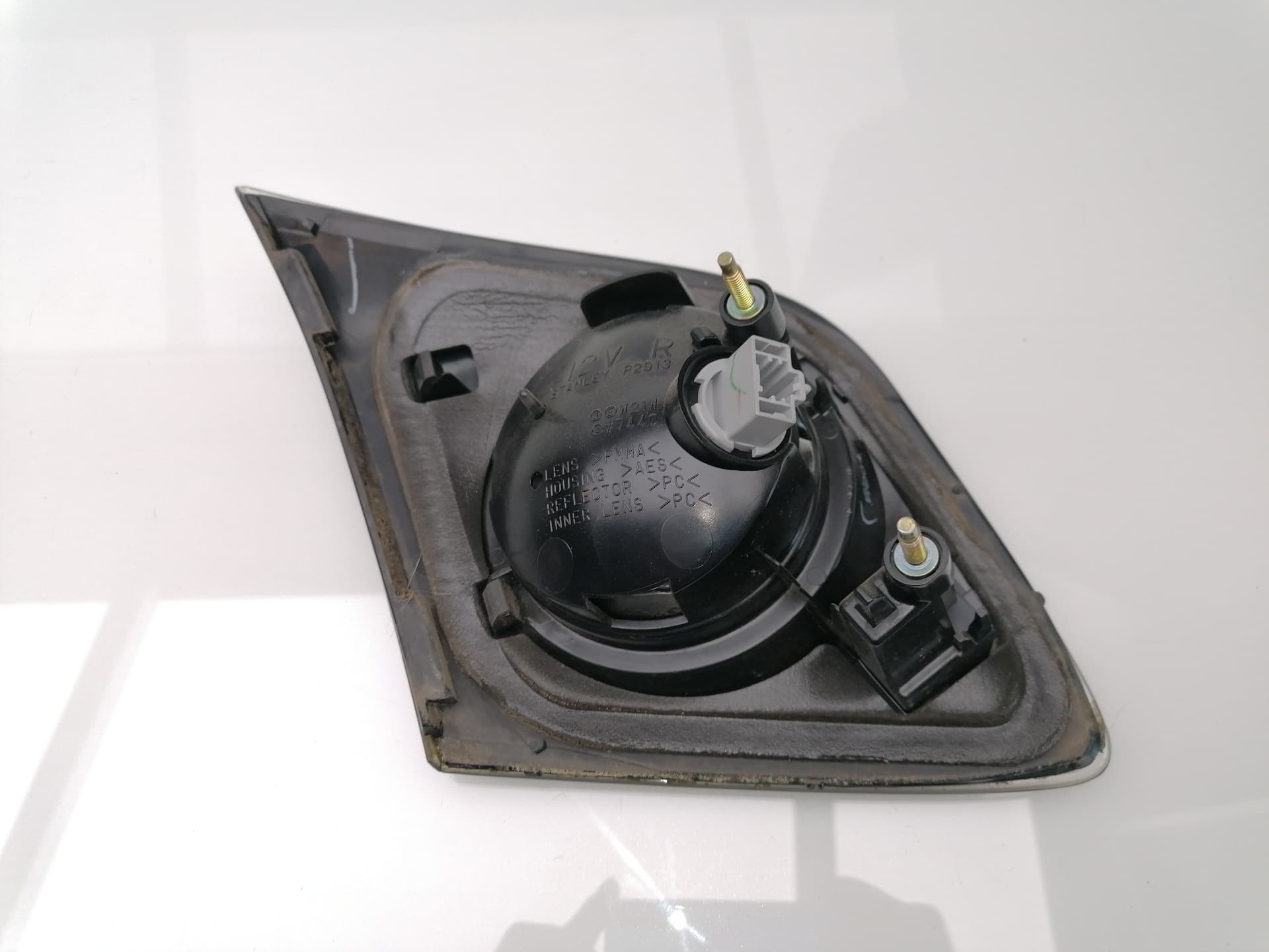 Piloto trasero derecho MAZDA 3 LIM 4