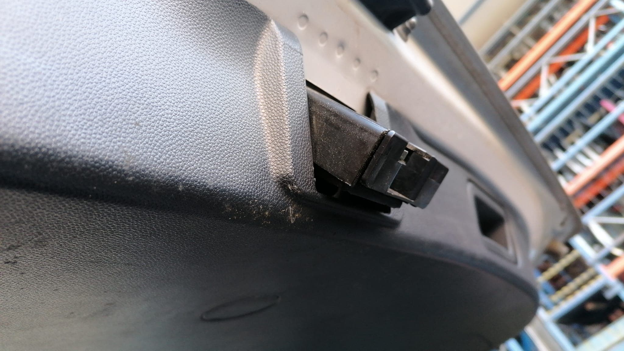 Cerradura maletero / porton MAZDA 3 LIM 4