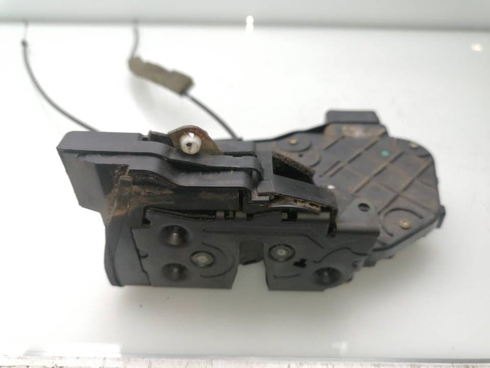 Cerradura puerta delantera derecha MAZDA 3 LIM