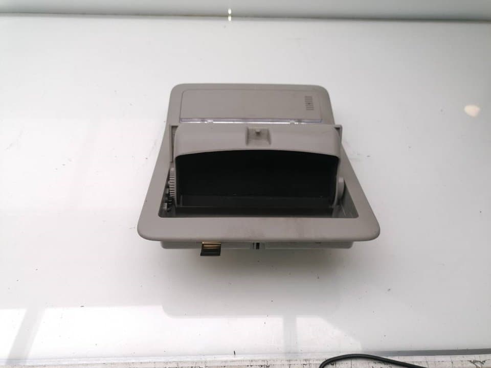 Luz interior CHEVROLET CAPTIVA 3