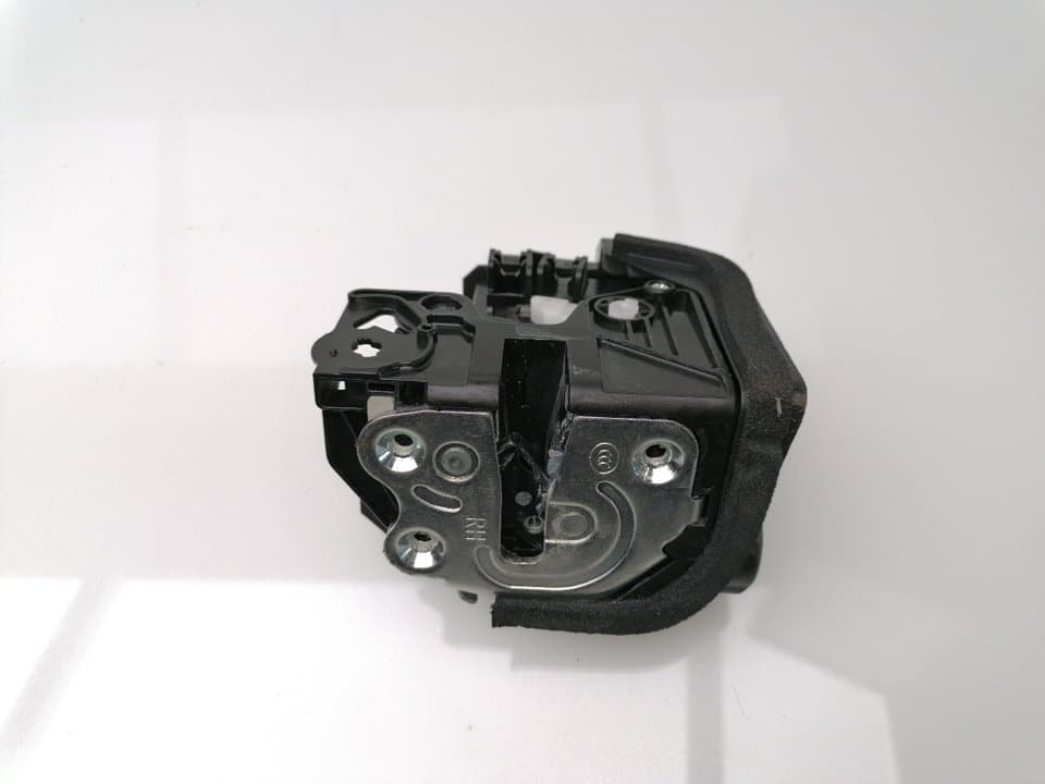 Cerradura puerta delantera derecha KIA PICANTO
