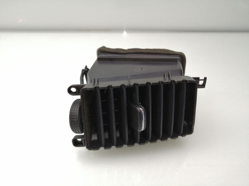 Plastico NISSAN PATHFINDER (R51)