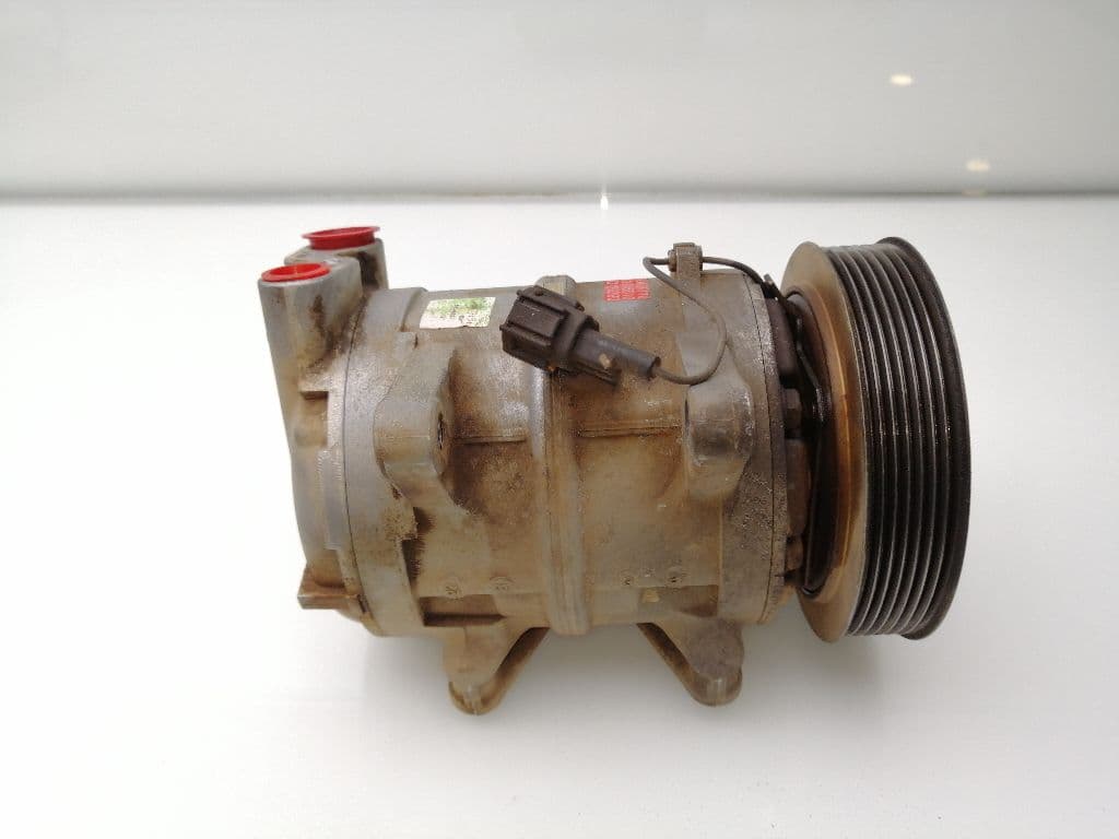 Recambio NISSAN TERRANO/TERRANO.II (R20) ref. 92600VK110 3