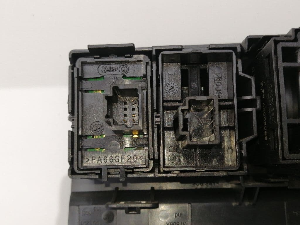 Mando multifuncion RENAULT LAGUNA III 4