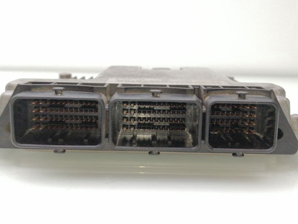 Centralita motor uce RENAULT LAGUNA III 2