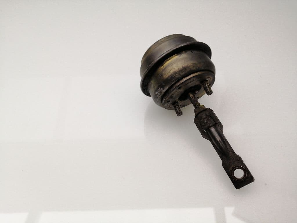 Valvula aire adicional BMW X5 (E70) 4
