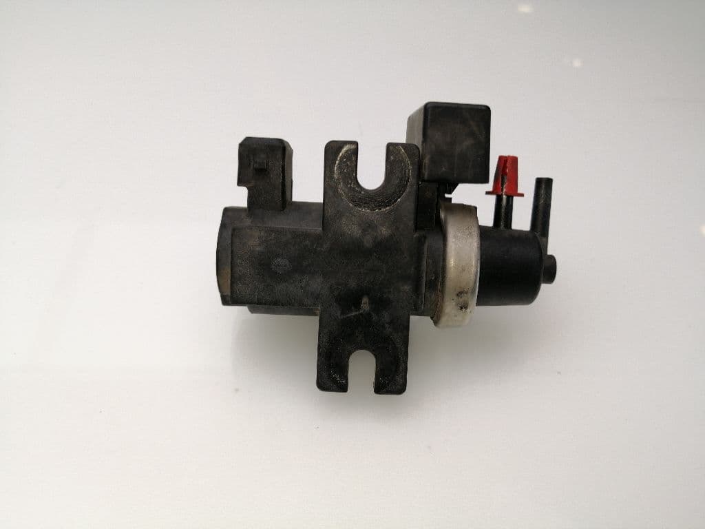 Valvula aire adicional BMW X5 (E70) 3