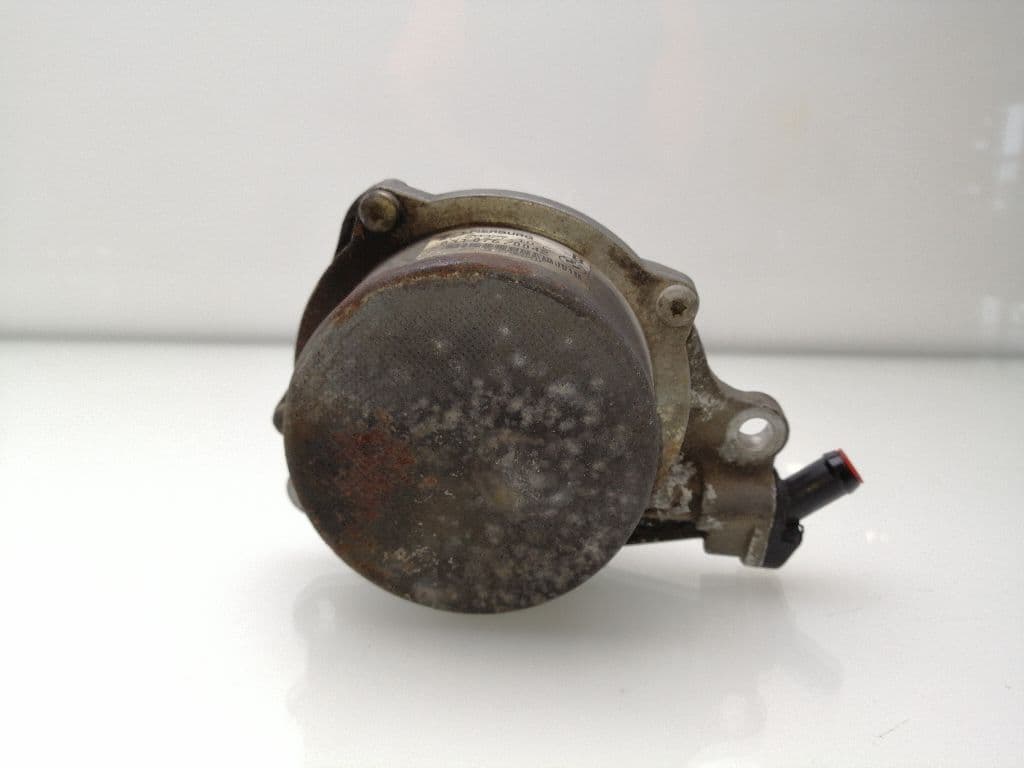 Depresor freno / bomba vacio BMW X5 (E70) 2