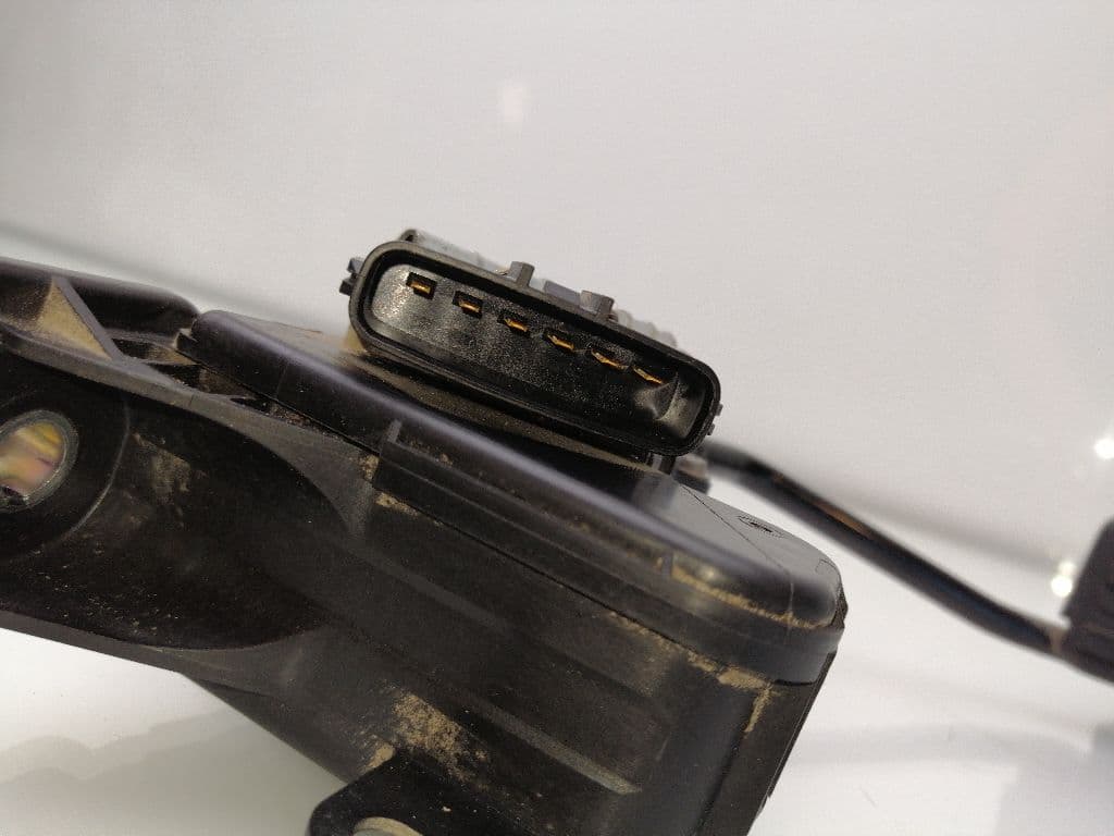 Pedal acelerador MITSUBISHI MONTERO (V80/V90) 3