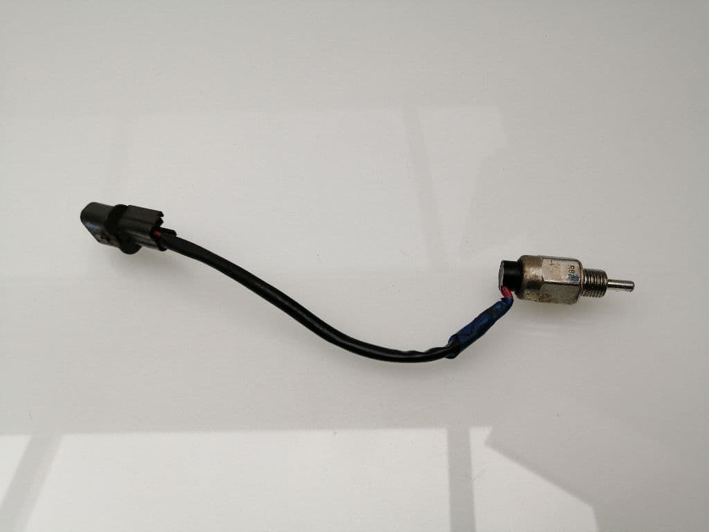 Sensor MITSUBISHI MONTERO (V80/V90)
