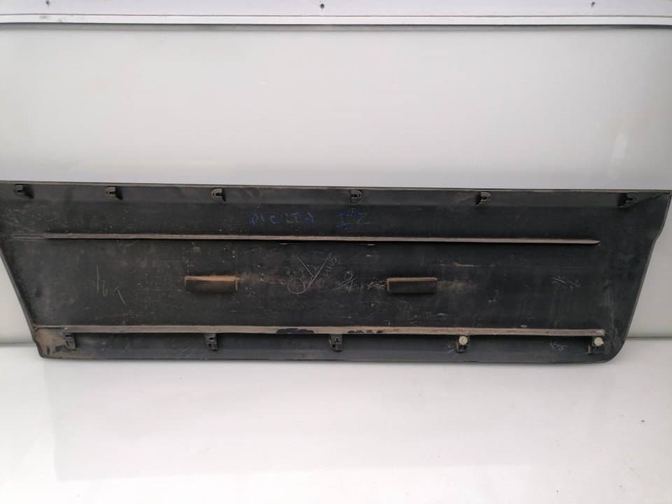 Plastico MITSUBISHI MONTERO (V80/V90) 2