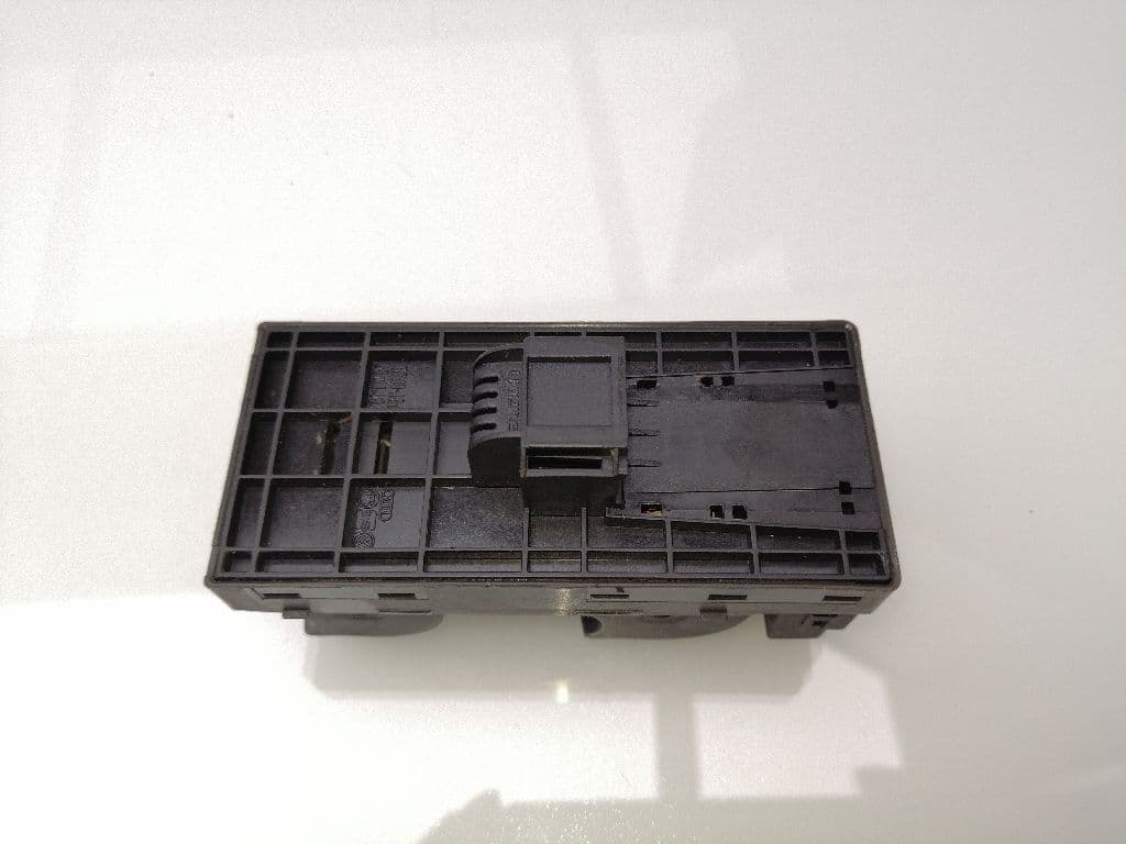 Mando elevalunas delantero izquierdo AUDI Q7 (4L) 2