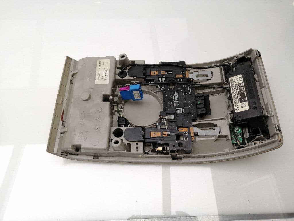 Luz interior AUDI Q7 (4L) 5