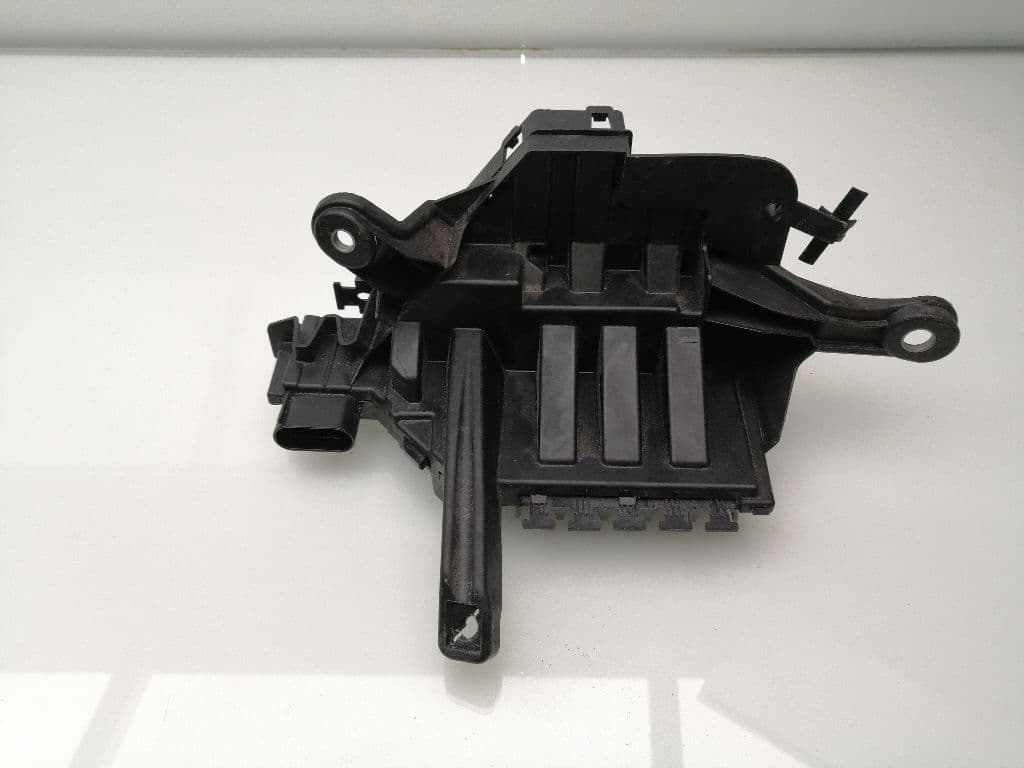 Caja reles / fusibles MERCEDES-BENZ CLASE C (W204) BERLINA 3