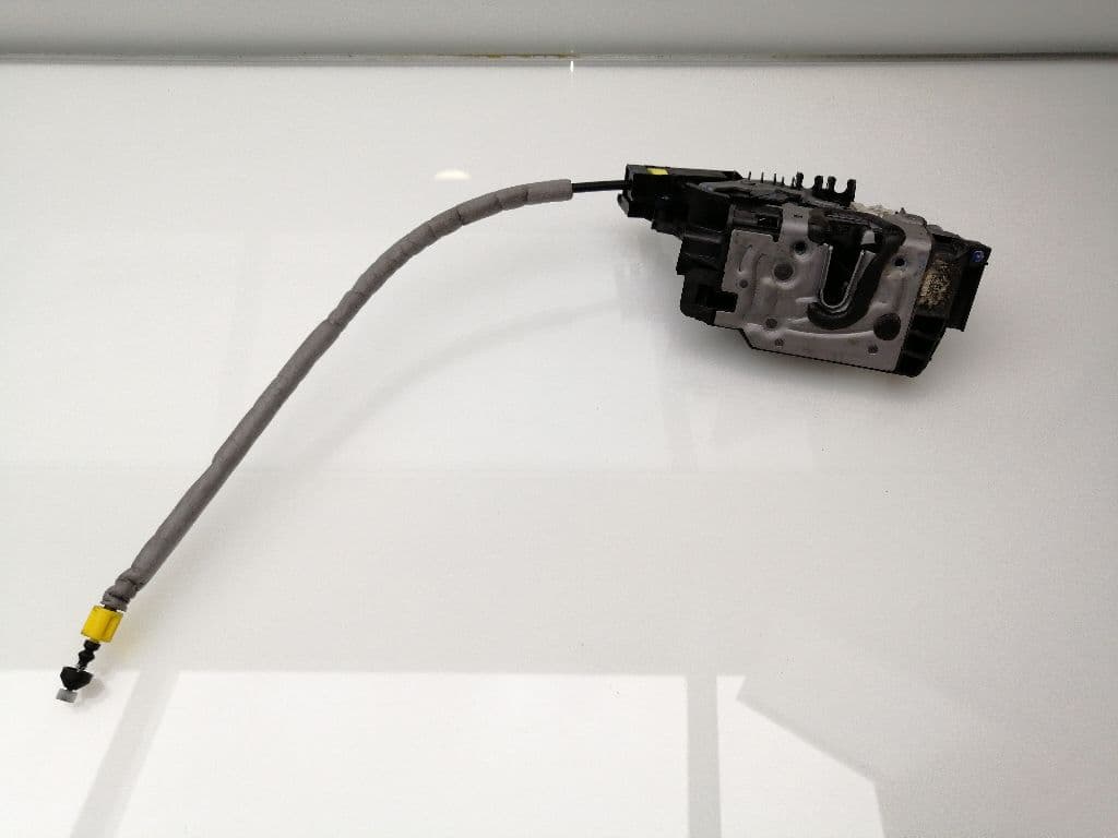 Cerradura puerta delantera derecha MERCEDES-BENZ CLASE C (W204) BERLINA