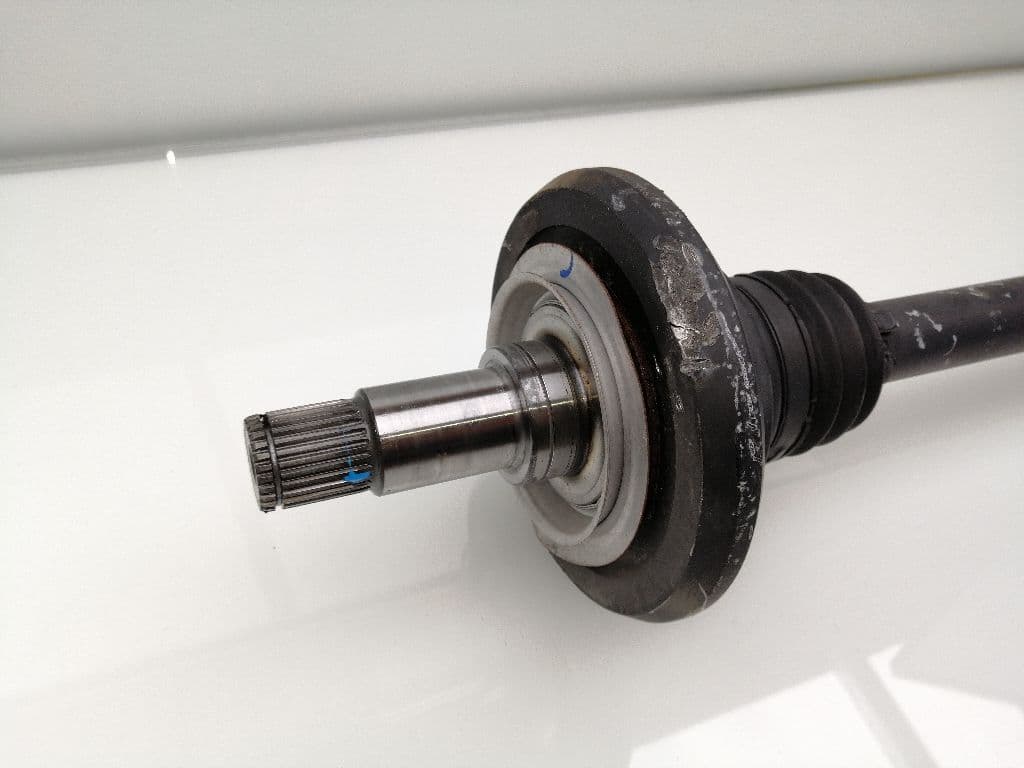 Transmision trasera izquierda MERCEDES-BENZ CLASE C (W204) BERLINA 4