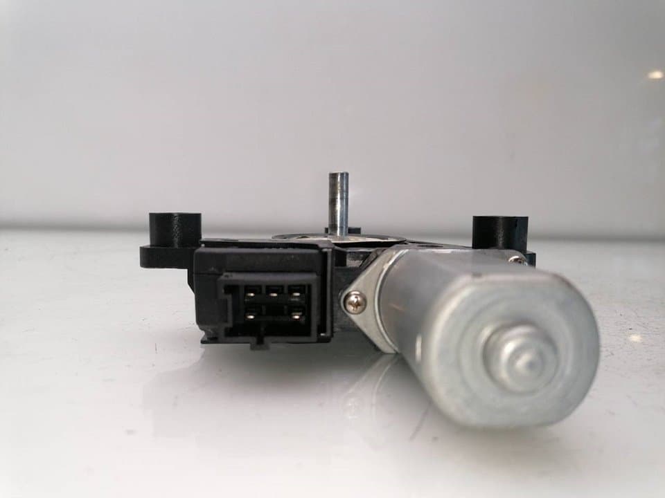 Motor elevalunas trasero izquierdo MERCEDES-BENZ CLASE C (W204) BERLINA 4