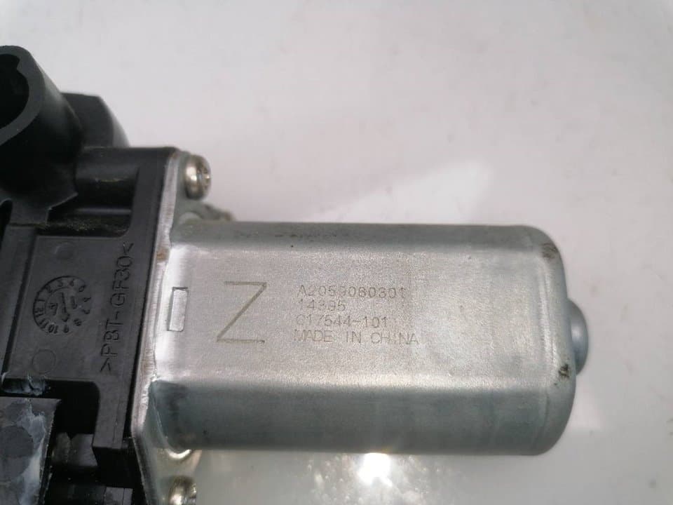 Motor elevalunas trasero izquierdo MERCEDES-BENZ CLASE C (W204) BERLINA 3