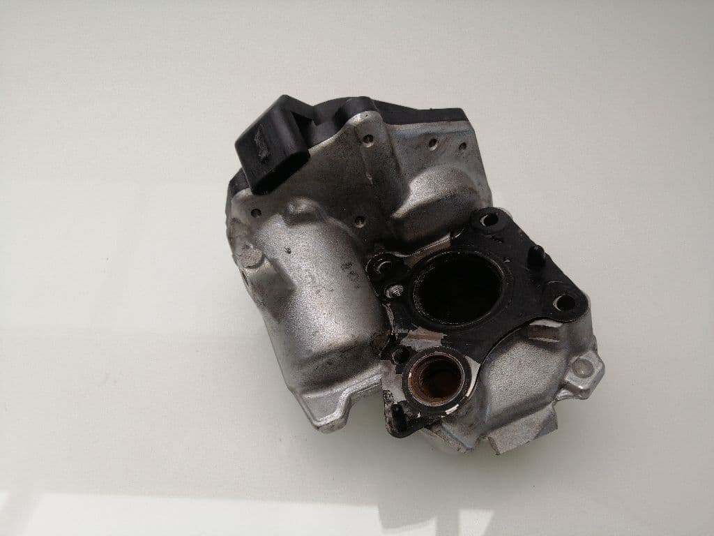 Valvula egr MERCEDES-BENZ CLASE C (W204) BERLINA 2