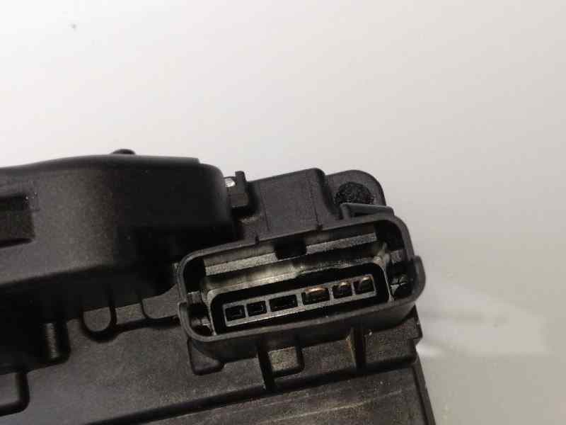Cerradura puerta trasera derecha NISSAN QASHQAI (J10) 2