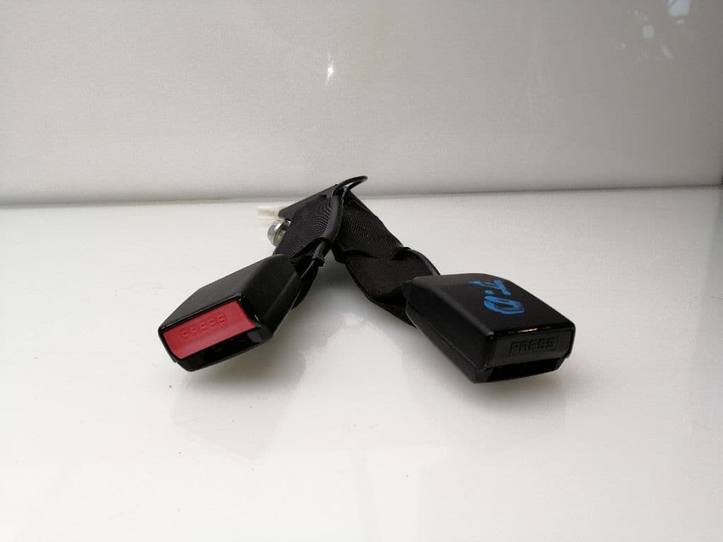 Pretensor trasero derecho NISSAN QASHQAI (J10) 2