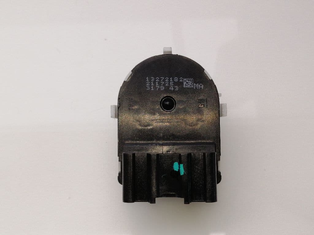 Mando retrovisor CHEVROLET CRUZE HATCHBACK 2