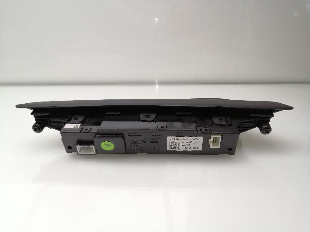 Pantalla multifuncion KIA CEED 2