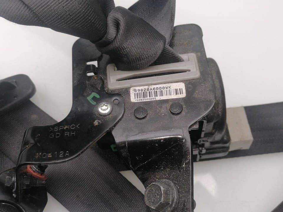 Cinturon seguridad trasero derecho KIA CEED 4