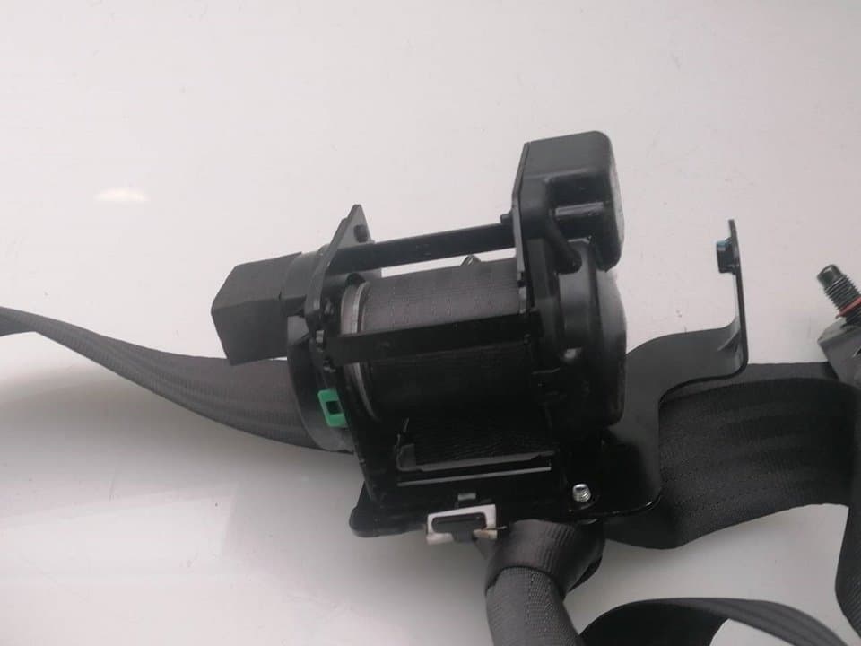 Cinturon seguridad trasero izquierdo KIA CEED 2