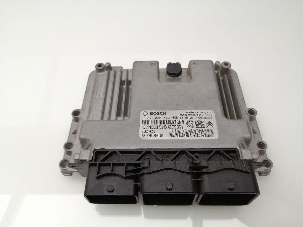 Centralita motor uce PEUGEOT 208
