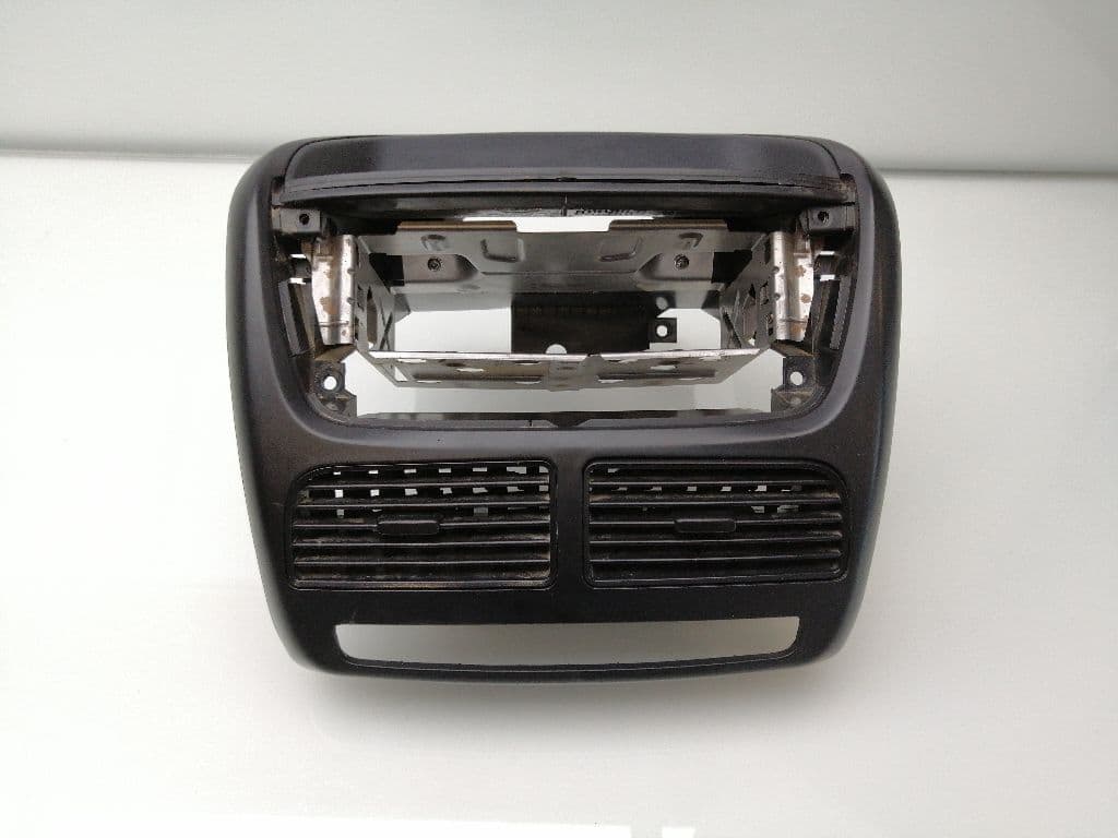 Plastico OPEL COMBO D