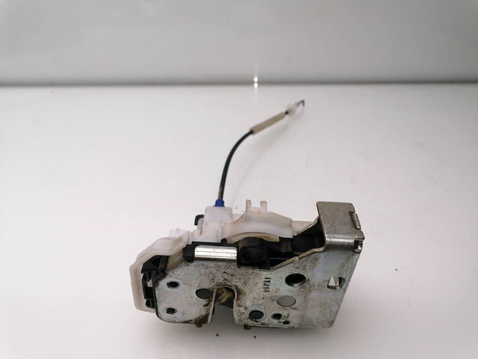 Cerradura puerta delantera derecha OPEL COMBO D 4